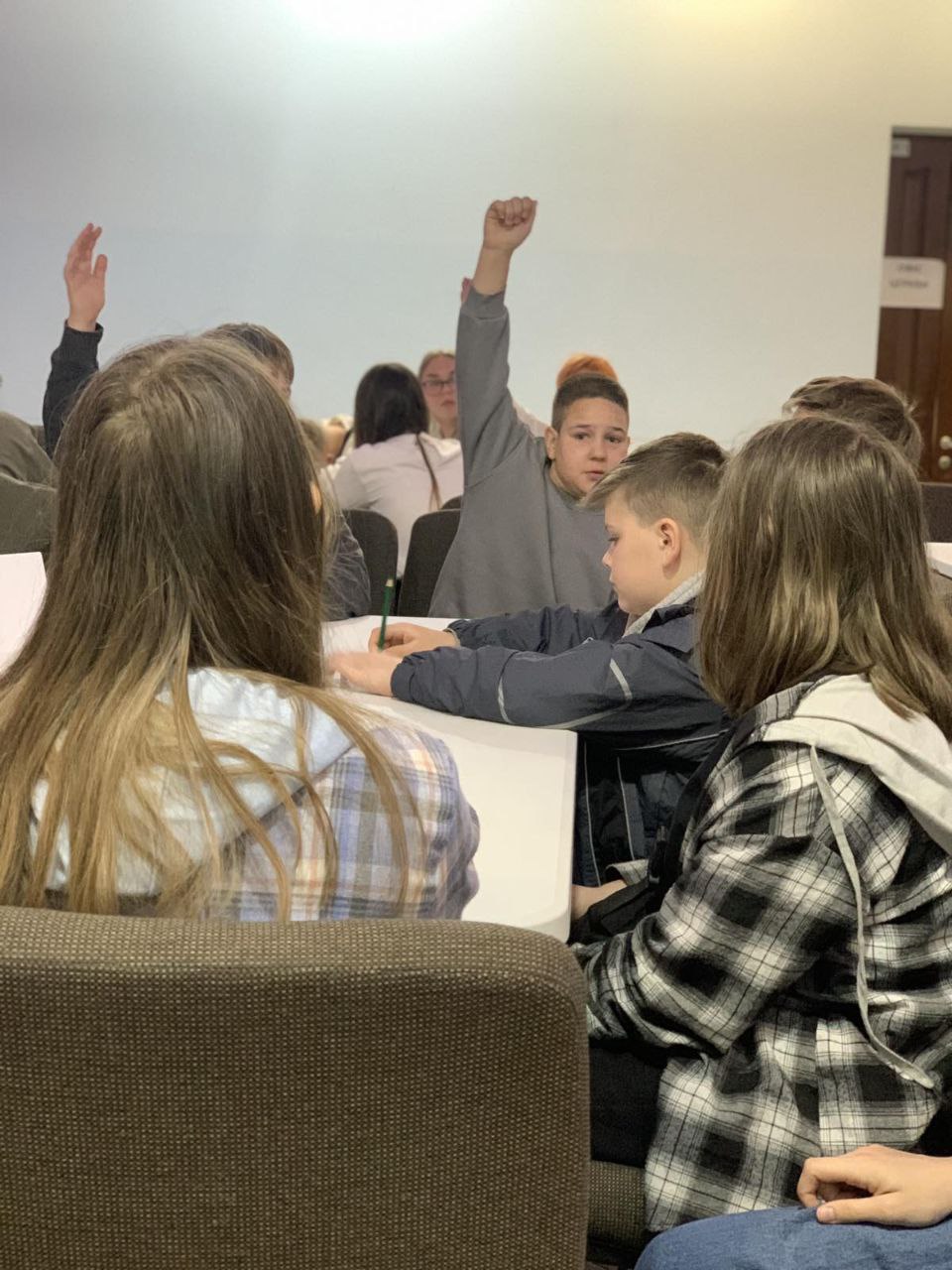 Tsarychanka Schoolhouse